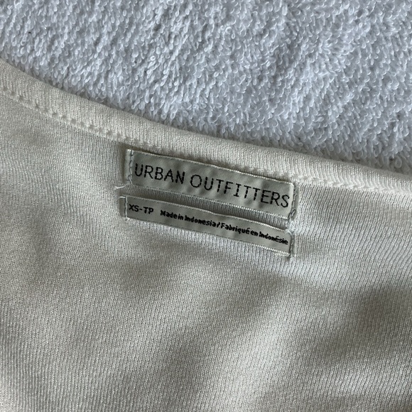 Urban Outfitters Cream Button-Up Smocked Crop Top - Picture 6 of 6